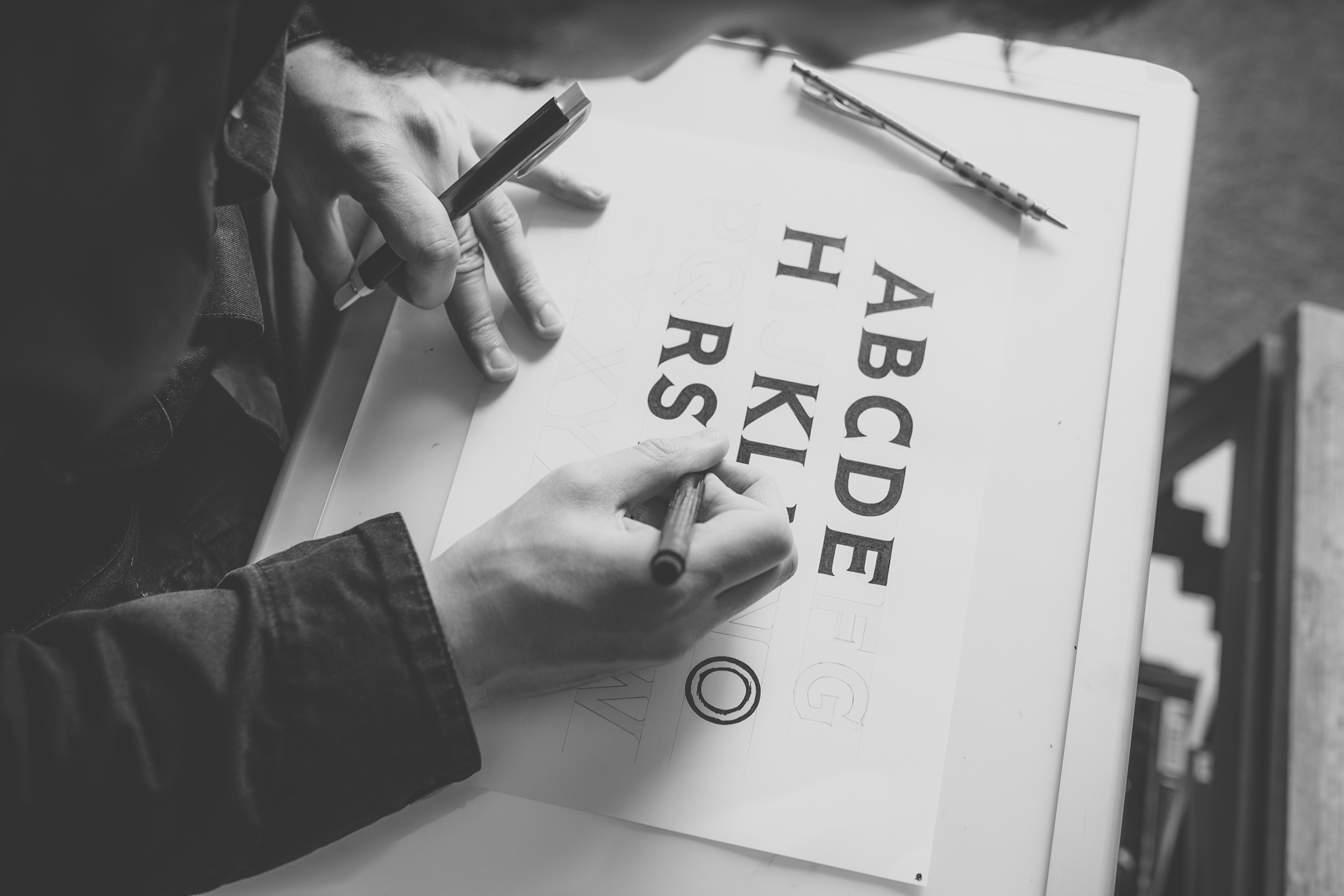 https://wbds-api-prod-6951e76059ec.herokuapp.com/rails/active_storage/blobs/proxy/eyJfcmFpbHMiOnsibWVzc2FnZSI6IkJBaHBBalVLIiwiZXhwIjpudWxsLCJwdXIiOiJibG9iX2lkIn19--845266610b07c344ec0f826193c458c65f0db82f/World-Brand-Design-Society-Kingdom-&amp--Sparrow-Gives-a-New-Lease-of-Life-to-Young%E2%80%99s-Heritage-Ale-Brand-Image-7.jpg